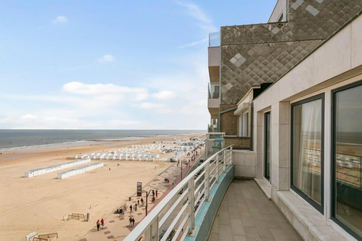 Huswell - Panoramic Seaview Apartment In 'T Zoute Knokke-Heist Eksteriør billede