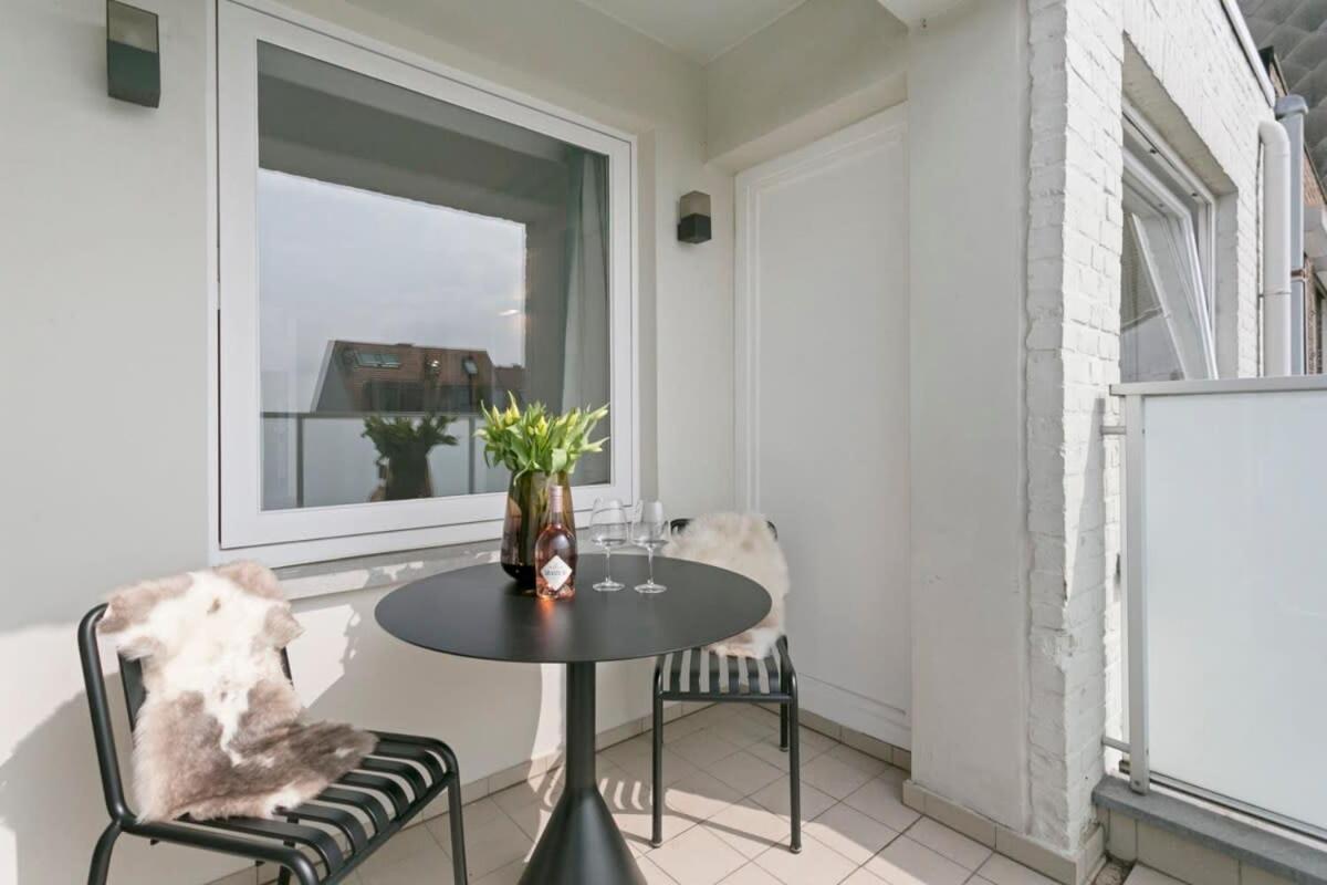 Huswell - Panoramic Seaview Apartment In 'T Zoute Knokke-Heist Eksteriør billede