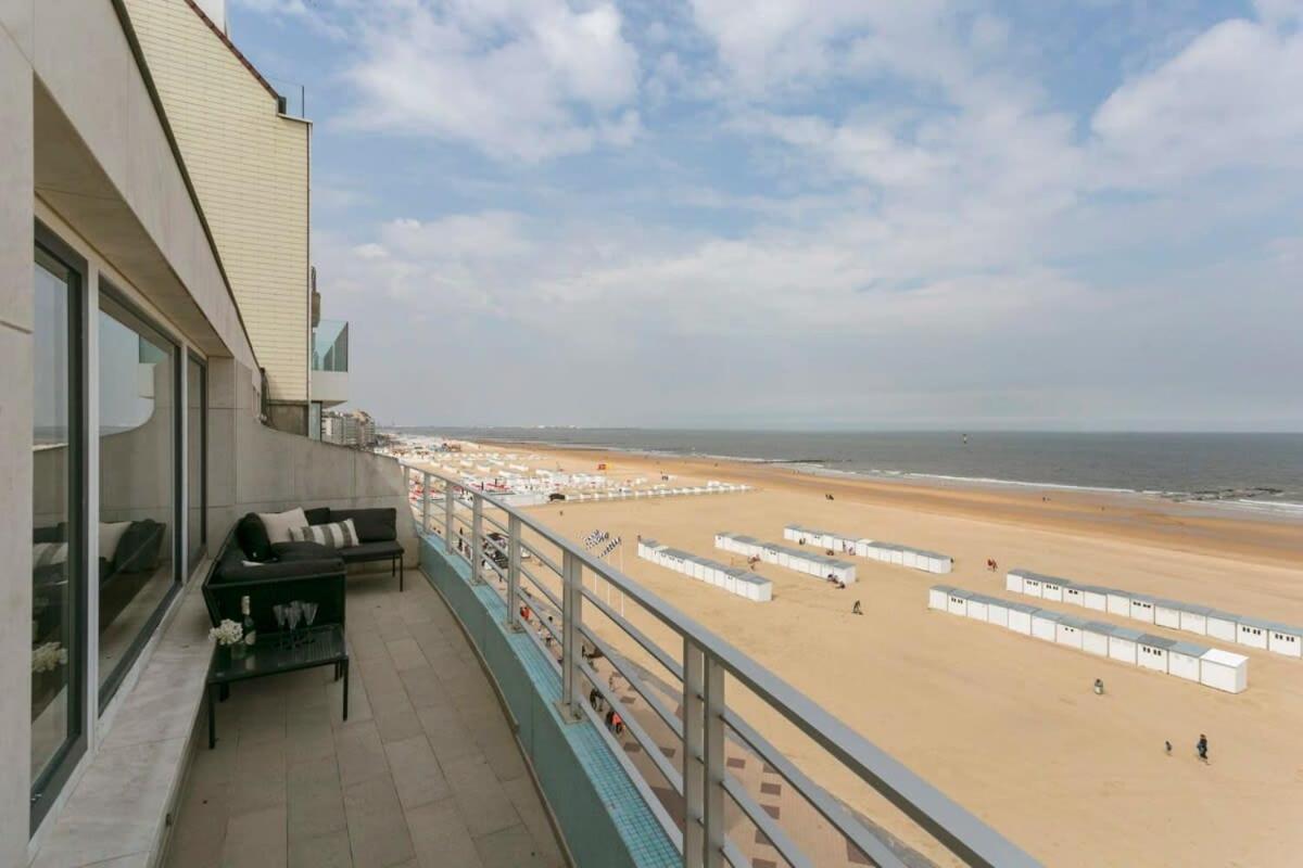 Huswell - Panoramic Seaview Apartment In 'T Zoute Knokke-Heist Eksteriør billede